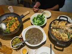-聚鑫朋酸菜肥肠(文艺路口店)