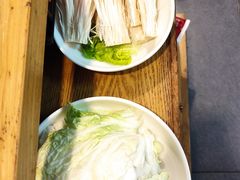 -亮健容天生蚝烧烤自助(交道口直营店)