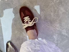 -浙江华贸鞋业服饰城
