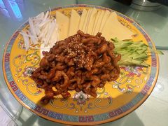 京酱肉丝-八珍饺子·烤鸭·家常菜