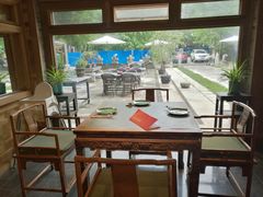 靠窗位-那家山城(樱桃园店)