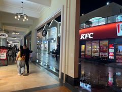 -王府井奥莱临潼小镇(临潼店)