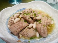 猪腰蒸鸡子-七寸飝大饭店(马场店)