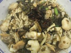 -明呈黄鱼面馆(斜土路店)