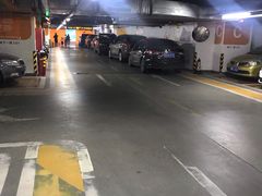 -万象城-停车场