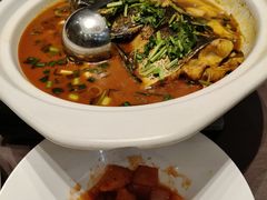 -香山湖家家宴(中山陵店)