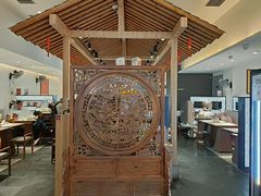 -裕兴记•蟹黄面馆(人民广场店)