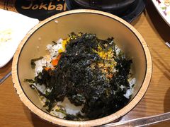 手抓饭团-Myth猪蹄(明洞店)