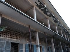 -吐斯廉屠杀博物馆