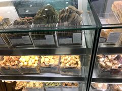 面包甜点陈列柜-上海哈尔滨食品厂(汇联商厦店)