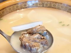 -富正毅三下锅·湘西韵味(天门山索道店)