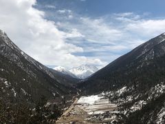 -亚拉雪山风景区
