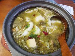 -周鱼小馆石锅酸菜鱼(活力汇店)