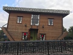 -金山农民画村-枫泾波兰倒置屋