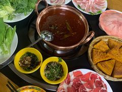 -银同牦牛肉火锅