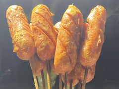 -灌县老妈砂锅串串香(万科红生活广场店)