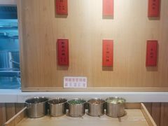 -建新园过桥米线(金碧广场店)