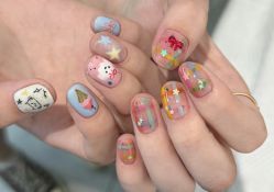 -秀色美甲美睫纹绣护肤