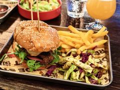 -Side Street街旁(交道口店)