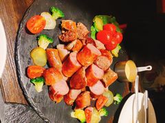 -HIGH FIVE哈福手工汉堡(桂林路店)