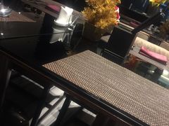 -唐拉雅秀酒店-西锦汇空中BBQ·思创餐厅