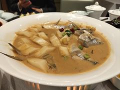 家烧白扁中鲳鱼-甬府小鲜(万象城店)
