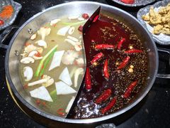 麻辣菌汤锅底-渝利重庆火锅