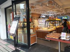 面包甜点陈列柜-雪贝尔Shaber面包花园(民德路店)