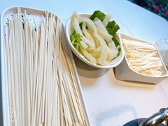 -德林酸菜鱼火锅(南丹店)