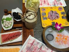 -景明轩•养生酸汤鱼火锅 云贵鲜菌 现舂野果酸汤(王寨小区店)