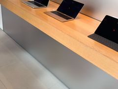 -Apple零售店(华贸购物中心店)