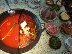 -鸿姐老火锅(疁城新天地店)