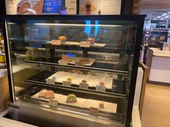 面包甜点陈列柜-麦当劳(总统大酒店店)