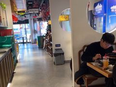 -春天里餐厅(西田城店)