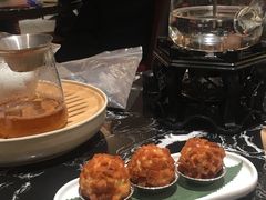 酥炸鲜虾球-小東馆(东纵路店)