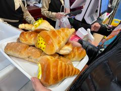 奶油牛角面包-新侨三宝乐面包店(崇文门店)