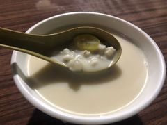 腐竹白果薏米糖水-勤記甜品