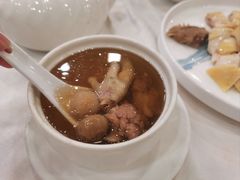 -渔意楼·驰名沙田乳鸽(五羊旗舰店)