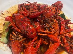 -龙巢盱眙龙虾·牛蛙·烧烤宵夜(八卦岭店)