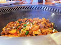 -粘豆包铁锅炖二部(温泉街店)
