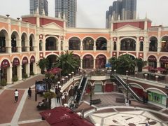 -佛罗伦萨小镇广佛名品奥特莱斯(疏港路店)