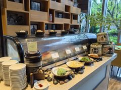-两咖啡自助餐厅(静安香格里拉酒店)