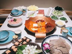 -墨居上隐·院子里火锅(峨眉店)