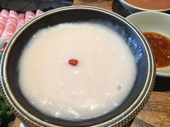 鱼豆花-老牌坊云南鱼豆花火锅(爱建店)