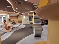 -奈尔宝·国风主题儿童乐园·亲子餐厅(豫园商城店)