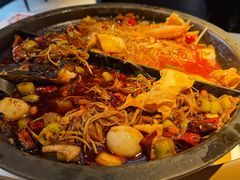 -鸣记脆皮烤鱼·海鲜烤鱼(三八广场店)