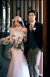 -莫兰迪婚纱摄影