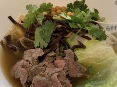 -甘掌门·化州驰名牛杂粉(越秀店)