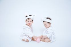 -小熊维尼高端儿童摄影(南山店)