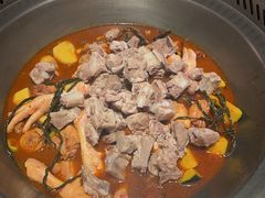 -山河屯铁锅炖鲜鹅·东北菜(开发区一店)